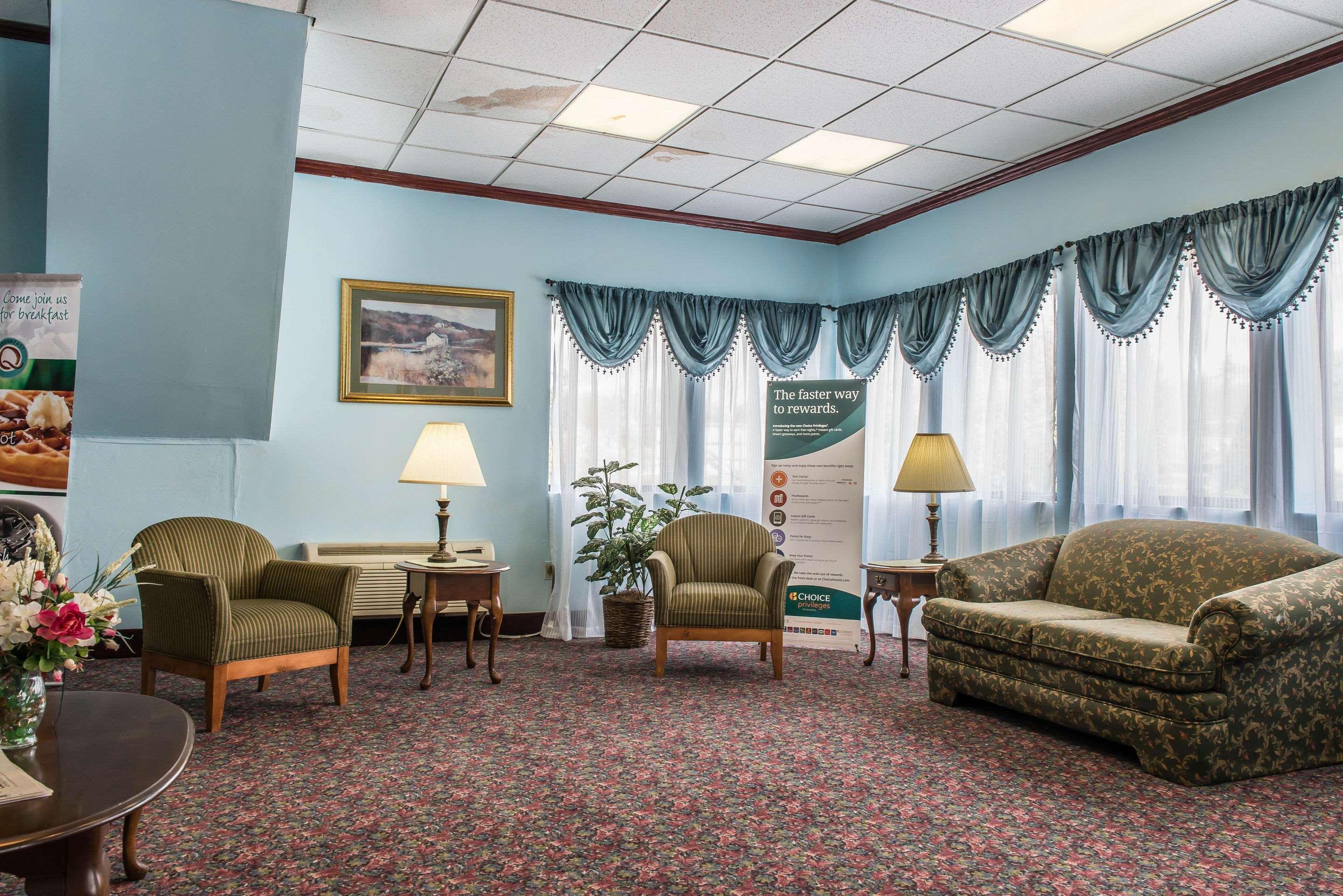 Rodeway Inn Brookville Exterior foto