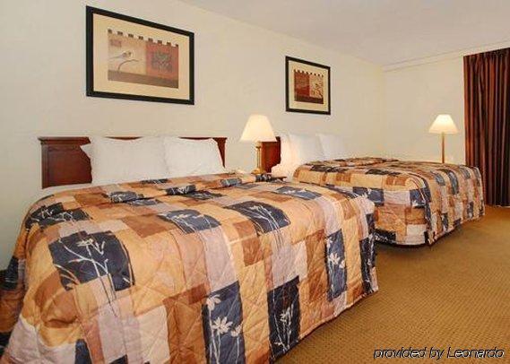 Rodeway Inn Brookville Quarto foto